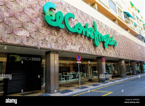 department stores in seville spain.